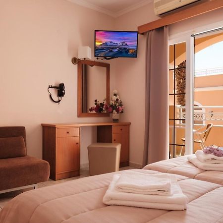 Lagoon Hotel & Apartments Sidárion Dış mekan fotoğraf