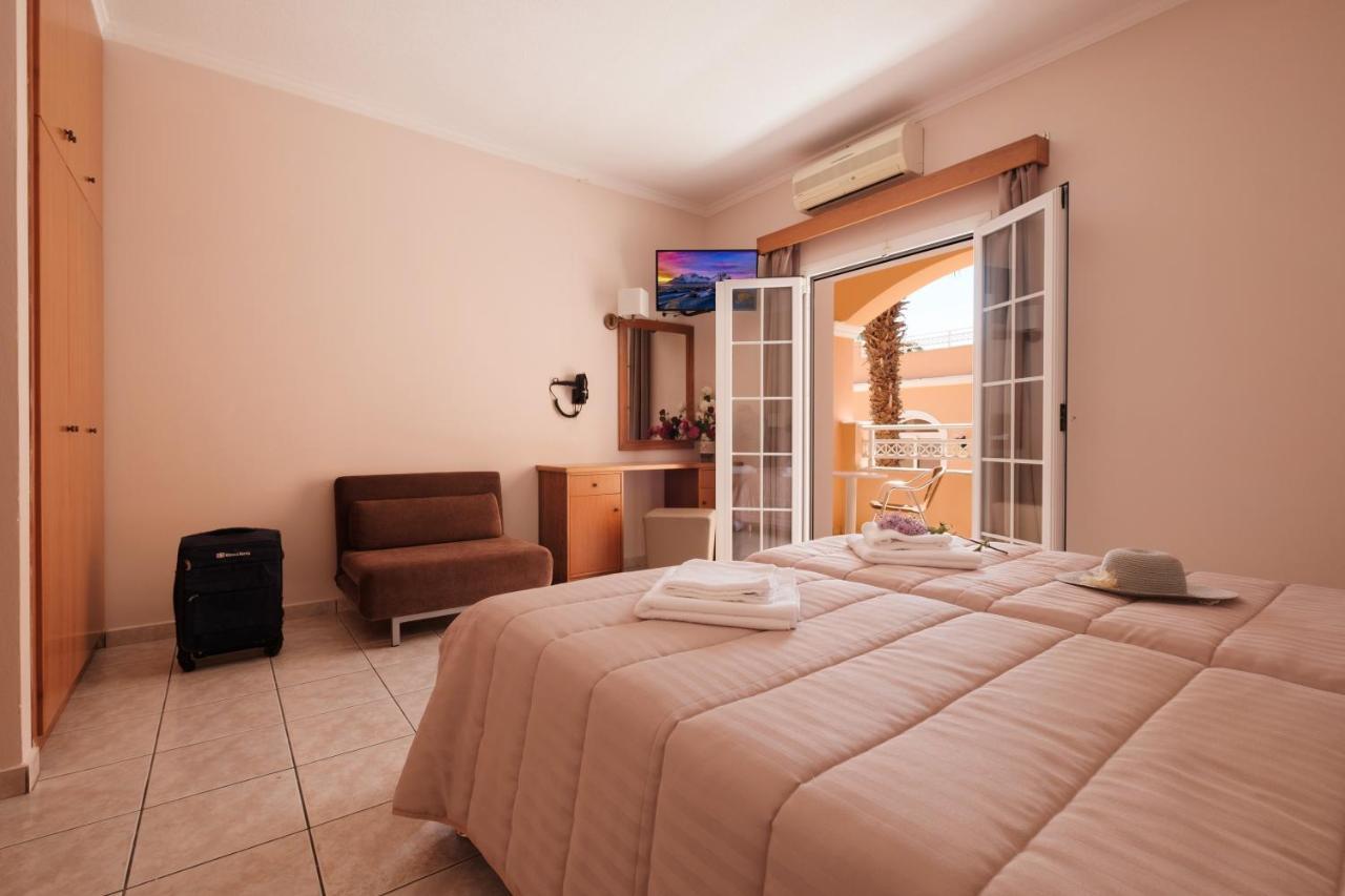 Lagoon Hotel & Apartments Sidárion Dış mekan fotoğraf