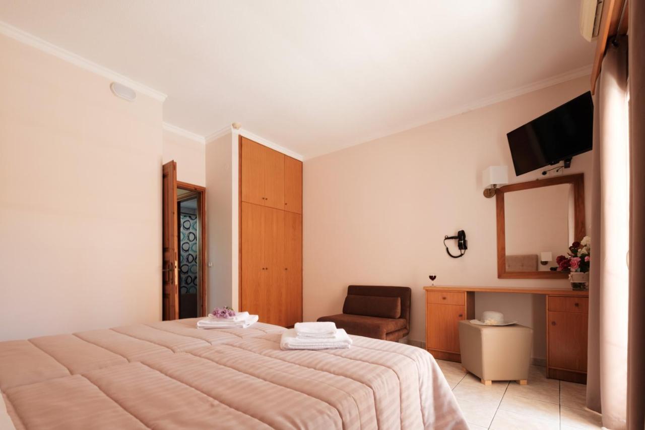 Lagoon Hotel & Apartments Sidárion Dış mekan fotoğraf